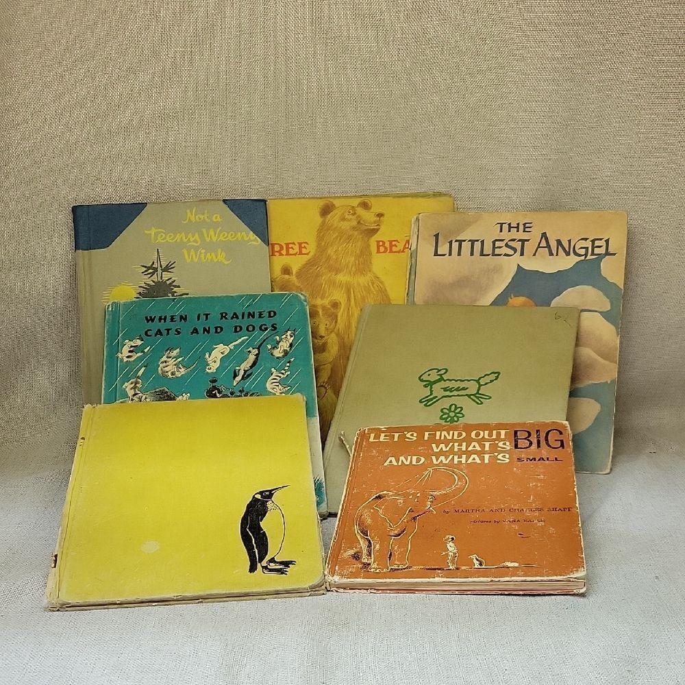 ‎7 Vintage Childrens Books